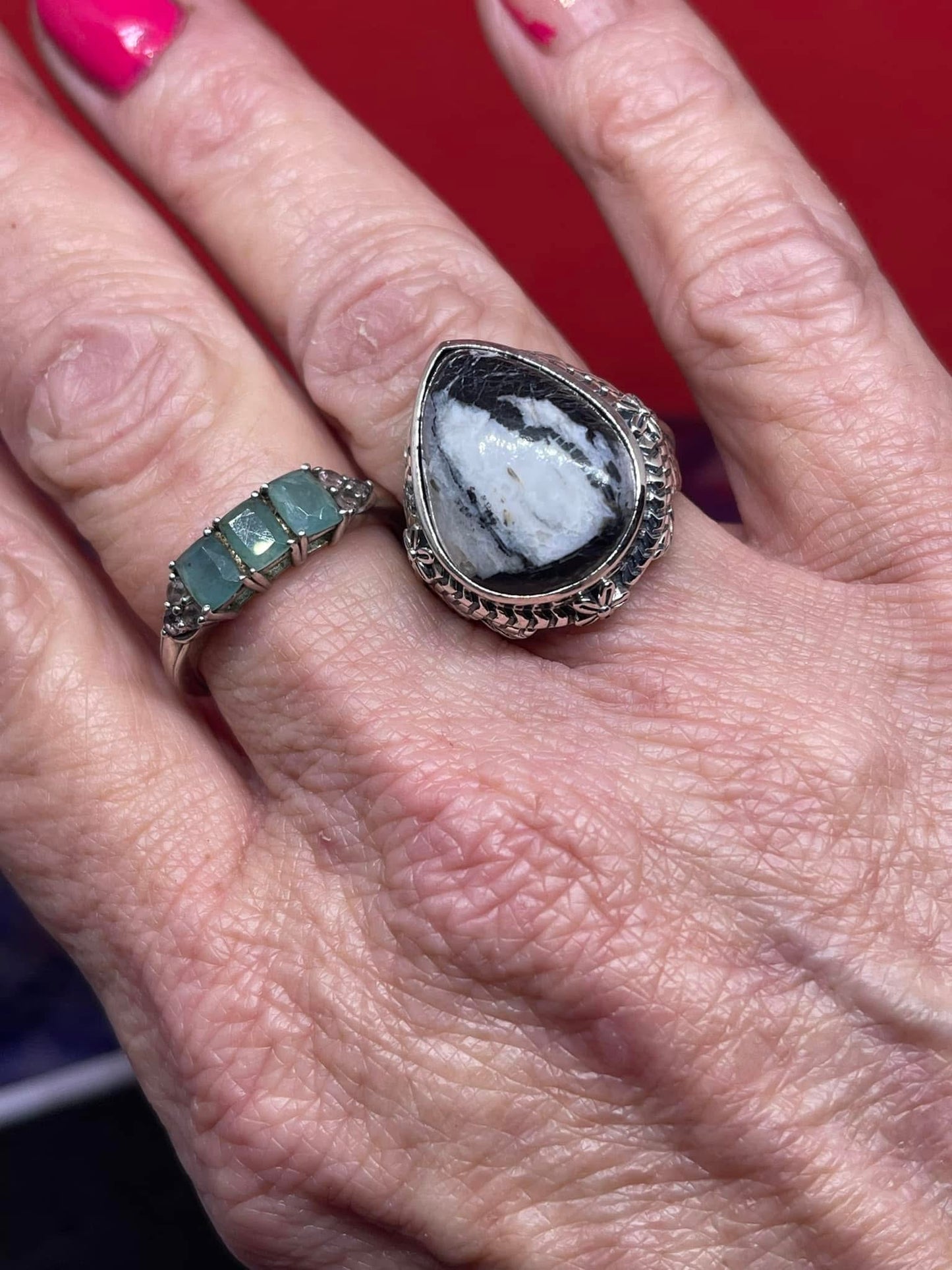 White Buffalo Sterling Silver Size 7 Ring