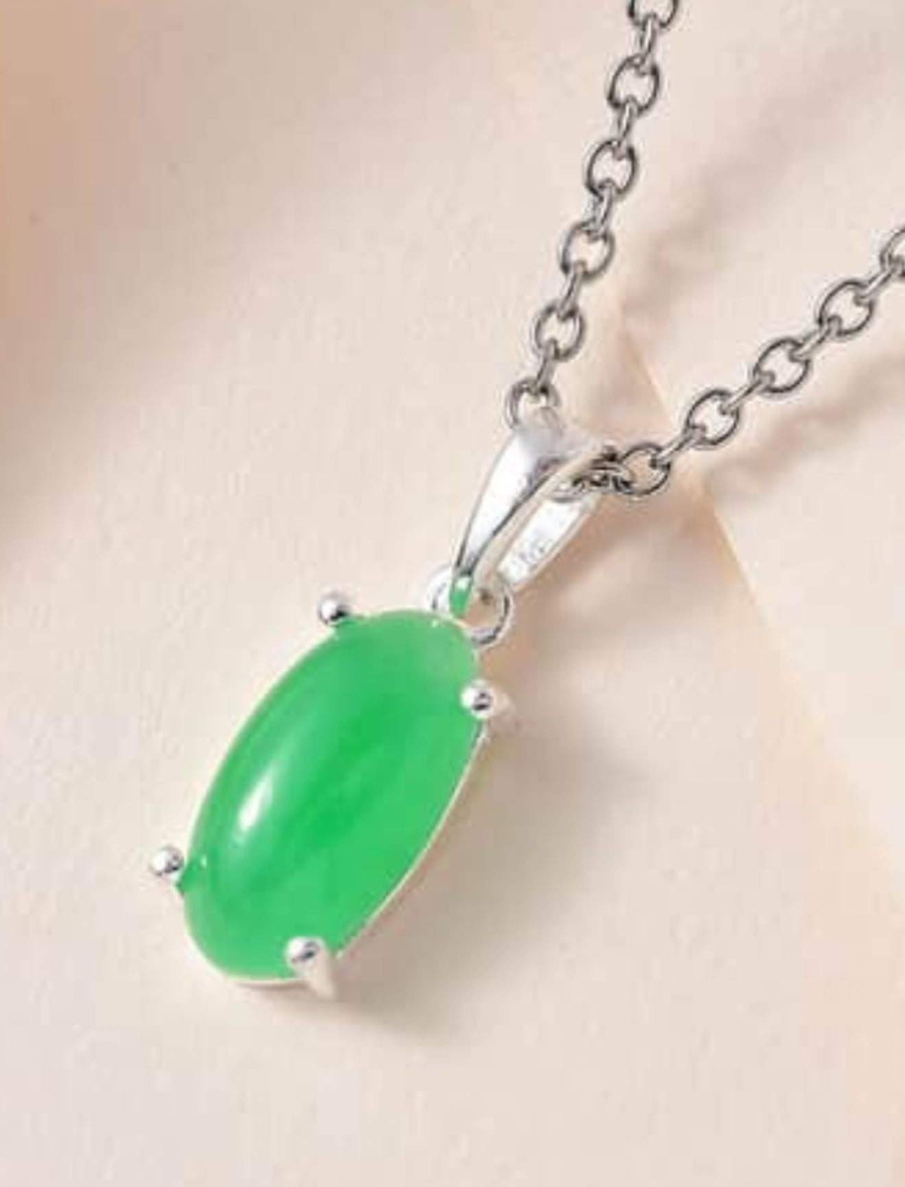 Green Jade Pendant Necklace on SALE